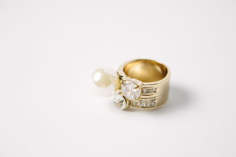 振袖で彩る人生の節目と広島レンタルサービスが紡ぐ思い出